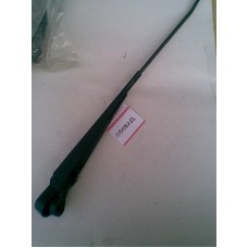 MB098282 MITSUBISHI CANTER SİLECEK KOL